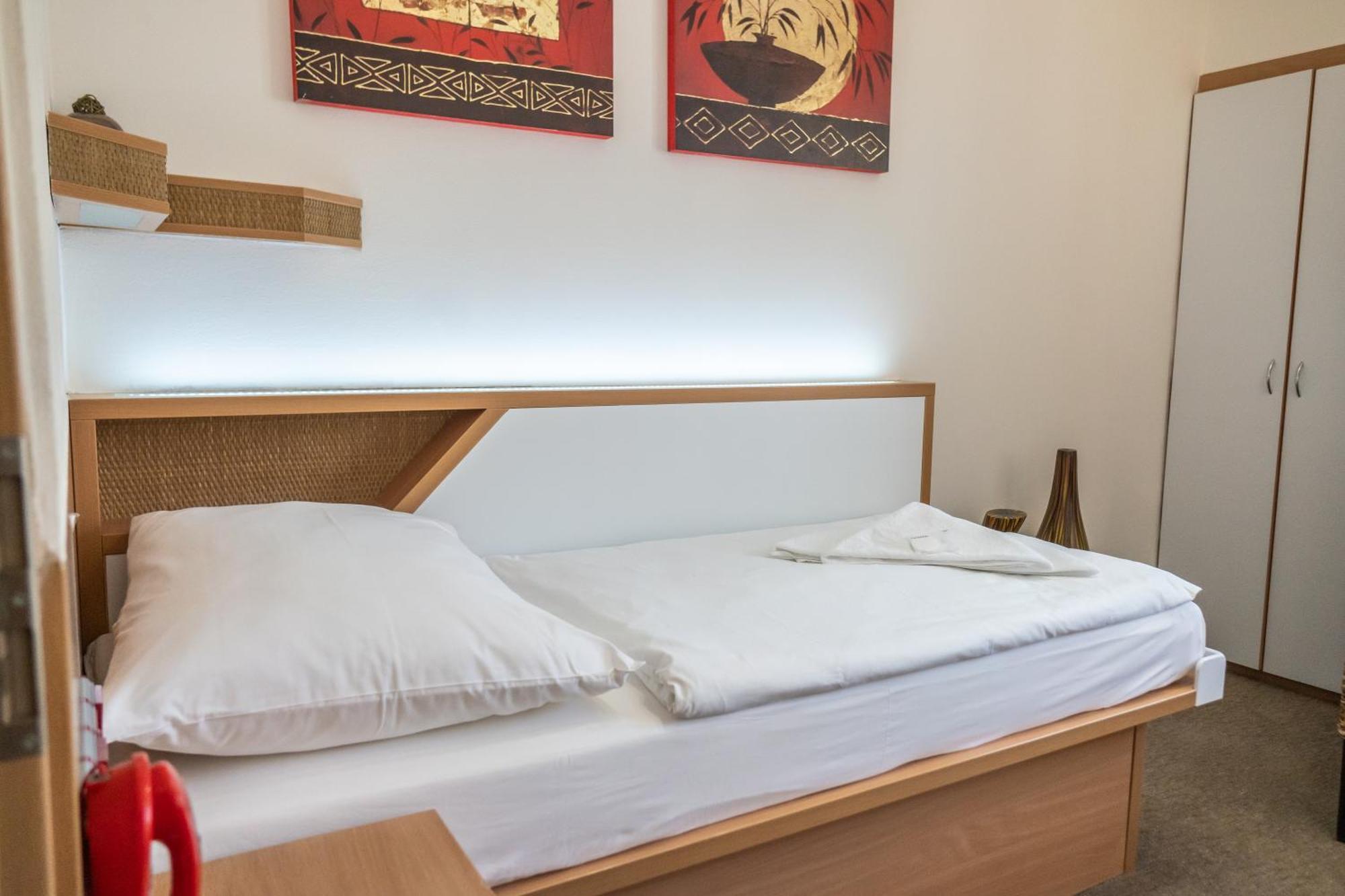 Hotel Plzen Ngoại thất bức ảnh
