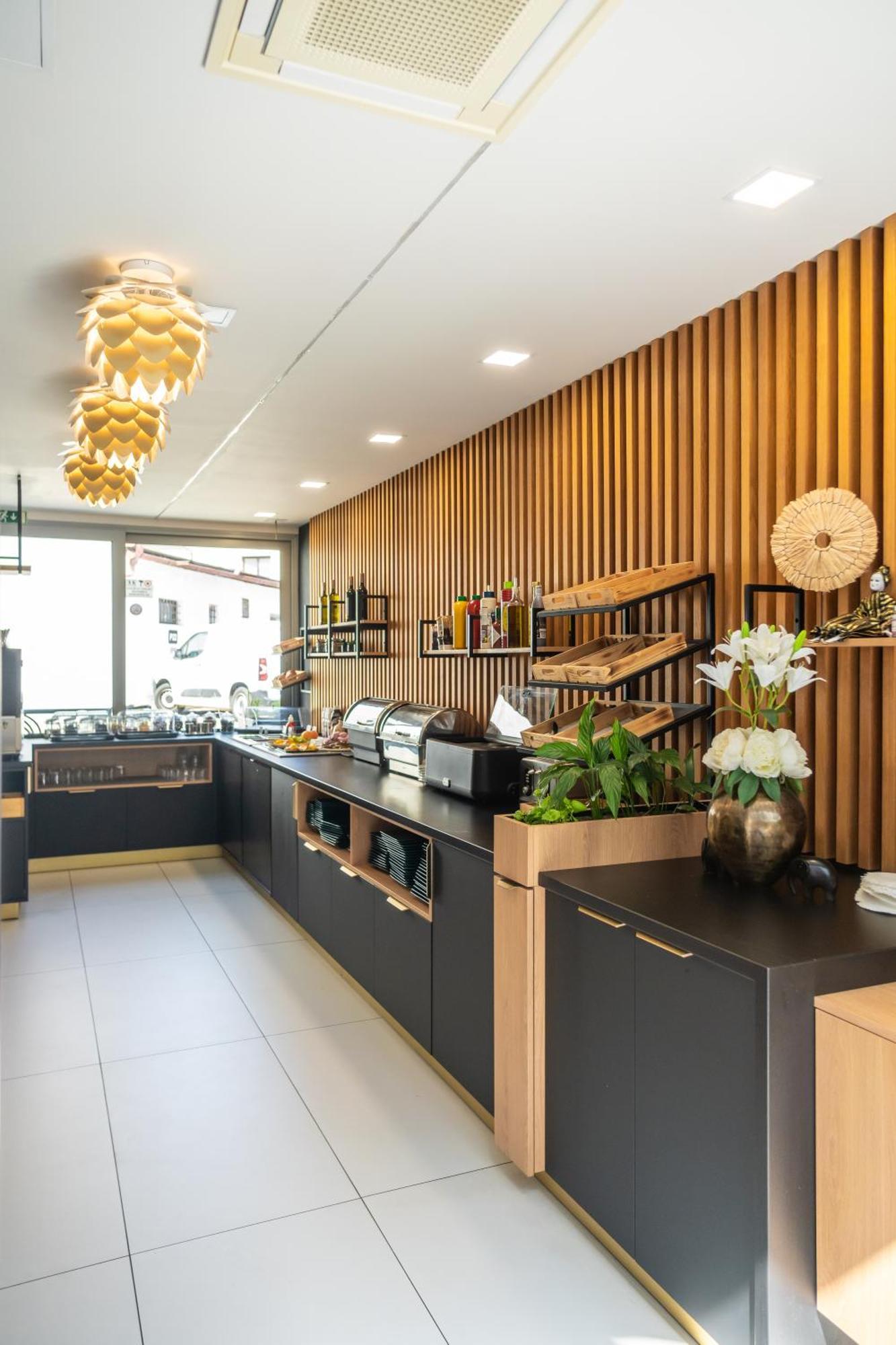 Hotel Plzen Ngoại thất bức ảnh