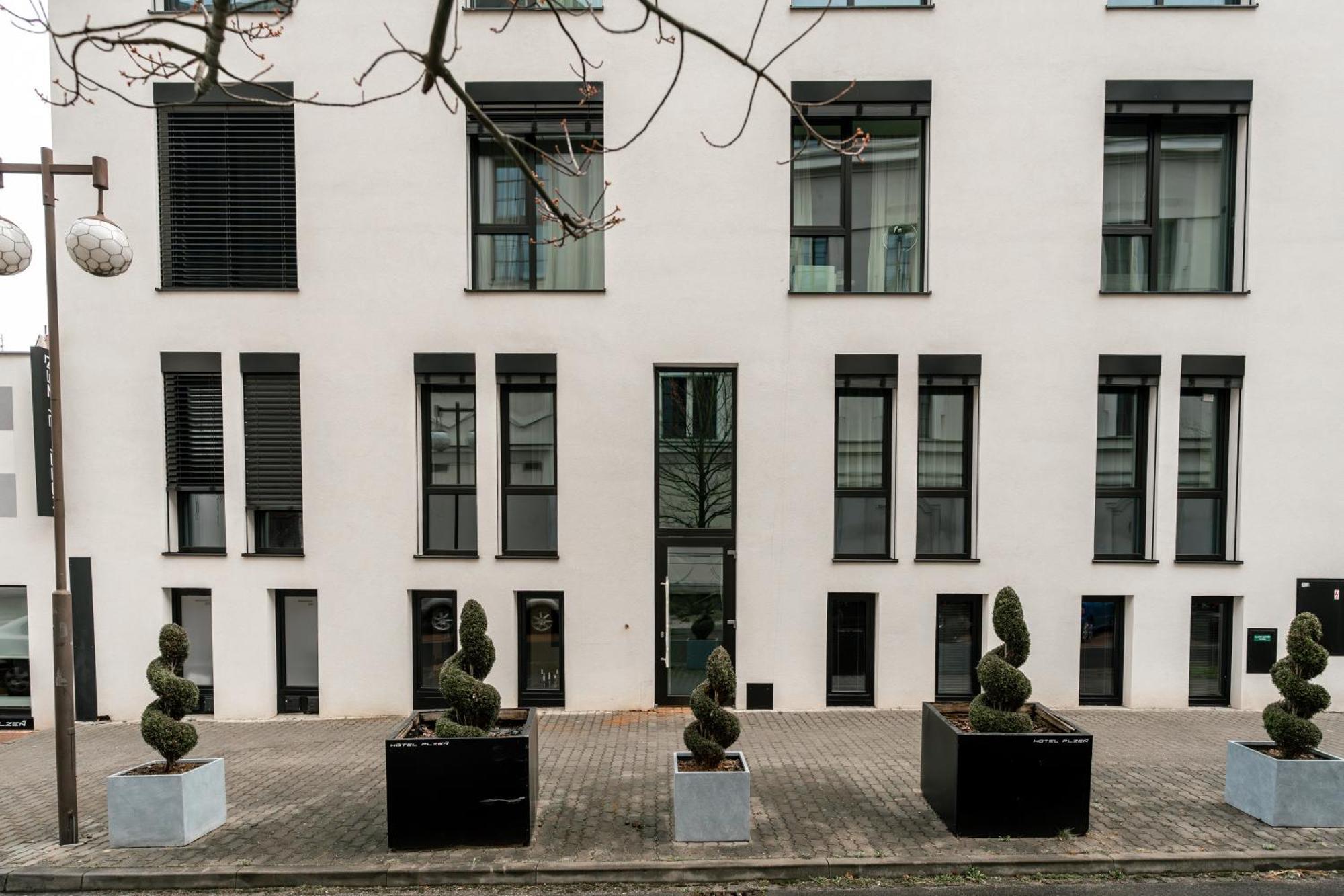 Hotel Plzen Ngoại thất bức ảnh